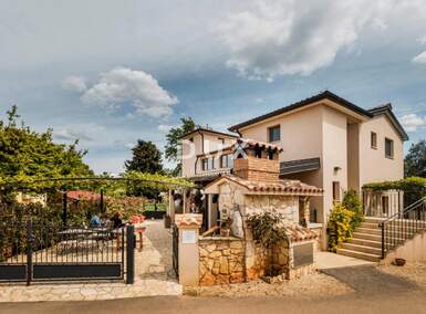 Poslovni prostor, Poreč, prodaja, 890000 €, 274 m2