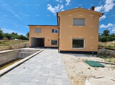 Kuca, Svetvinčenat, prodaja, 690000 €, 191 m2