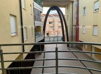 Dvosoban stan, Umag, prodaja, 288500 €, 60 m2