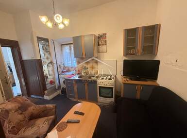 Jednosoban stan, Pula, Centar, prodaja, 83000 €, 28 m2