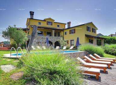 Kuca, Pazin, prodaja, 650000 €, 400 m2