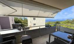 Trosoban stan, Omišalj, Njivice, prodaja, 315000 €, 52 m2