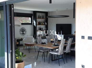 Kuca, Labin, najam, 2500 €, 140 m2