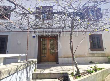 Kuca, Malinska-Dubašnica, Malinska, prodaja, 450000 €, 220 m2