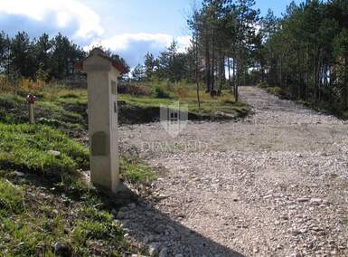 Zemljiste, Pazin, Lindar, prodaja, 390000 €, 39091 m2