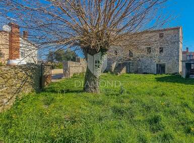 Kuca, Svetvinčenat, prodaja, 210000 €, 250 m2