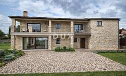 Kuca, Marčana, prodaja, 290000 €, 190 m2