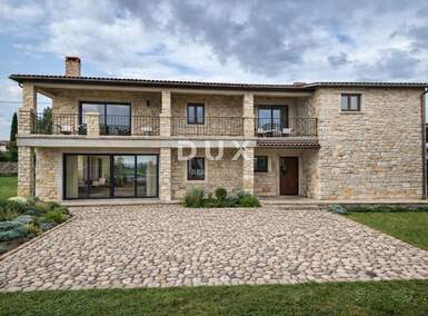 Kuca, Marčana, prodaja, 290000 €, 190 m2