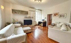 Trosoban stan, Pula, prodaja, 245000 €, 81 m2