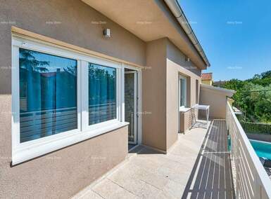 Kuca, Ližnjan, prodaja, 514000 €, 260 m2