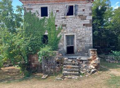 Kuca, Oprtalj, prodaja, 249000 €, 332 m2