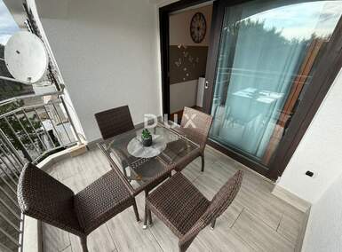 Dvosoban stan, Crikvenica, Jadranovo, prodaja, 178000 €, 45 m2