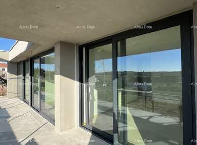 Kuca, Umag, prodaja, 680000 €, 184 m2