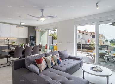 Kuca, Medulin, prodaja, 1600000 €, 200 m2