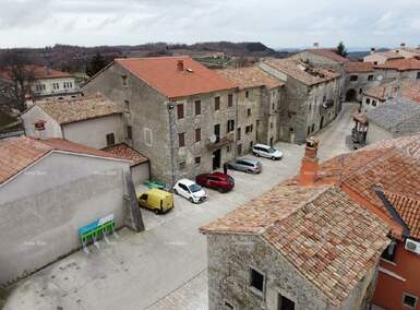 Kuca, Gračišće, prodaja, 600000 €, 798 m2