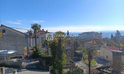 Kuca, Lovran, prodaja, 630000 €, 270 m2