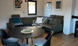 Trosoban stan, Pula, Valdebek, prodaja, 330000 €, 102 m2