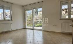 Trosoban stan, Viškovo, prodaja, 220000 €, 75 m2