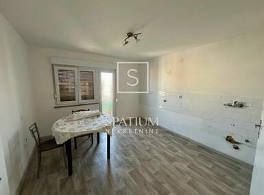 Jednosoban stan, Pula, Kaštanjer, prodaja, 141000 €, 53 m2