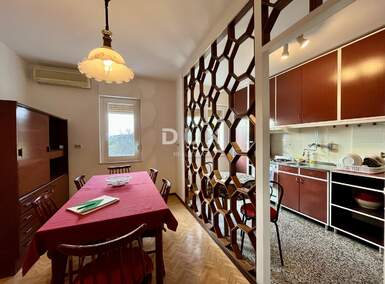 Trosoban stan, Rijeka, Krimeja, prodaja, 240000 €, 80 m2