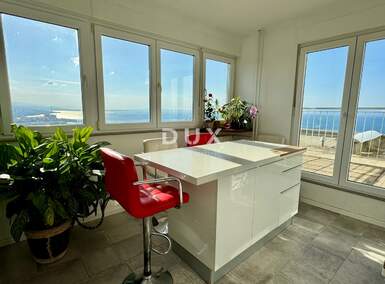 Dvosoban stan, Rijeka, Turnić, prodaja, 220000 €, 64 m2