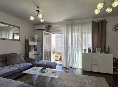 Trosoban stan, Crikvenica, prodaja, 275000 €, 71 m2