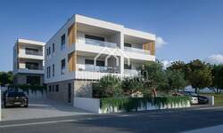 Trosoban stan, Šibenik, Brodarica, prodaja, 470000 €, 72 m2