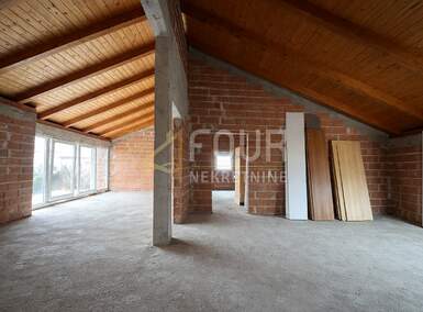 Cetvorosoban stan, Rijeka, Srdoči, prodaja, 364000 €, 104 m2