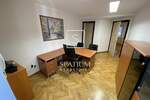 Poslovni prostor, Rijeka, Centar, najam, 550 €, 32 m2