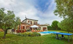 Kuca, Poreč, prodaja, 730000 €, 256 m2