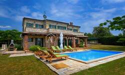 Kuca, Poreč, prodaja, 710000 €, 262 m2