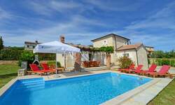 Kuca, Poreč, prodaja, 710000 €, 210 m2