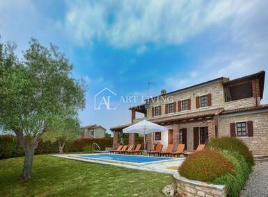 Kuca, Poreč, prodaja, 710000 €, 260 m2