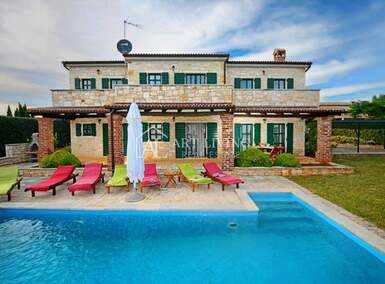 Kuca, Poreč, prodaja, 710000 €, 262 m2