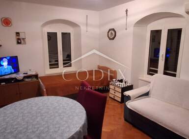 Dvosoban stan, Mali Lošinj, prodaja, 253000 €, 63 m2