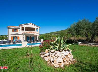 Kuca, Labin, prodaja, 670000 €, 188 m2