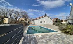 Kuca, Vrbnik, prodaja, 490000 €, 90 m2