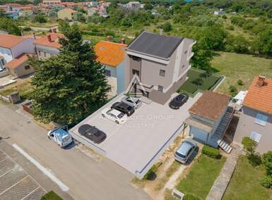 Apartman, Fažana, prodaja, 301300 €, 69 m2