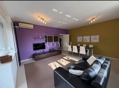 Trosoban stan, Rijeka, Centar, najam, 700 €, 70 m2