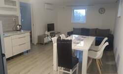 Cetvorosoban stan, Kastav, najam, 1200 €, 90 m2