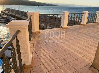 Kuca, Opatija, Volosko, prodaja, 1660000 €, 245 m2