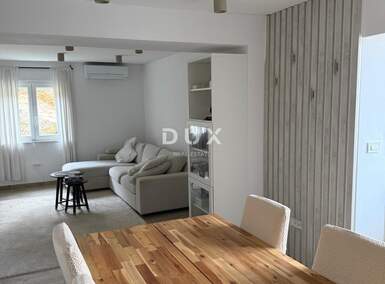 Dvosoban stan, Vis, prodaja, 350000 €, 51 m2