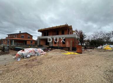 Kuca, Sveti Lovreč, prodaja, 750000 €, 160 m2