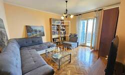 Trosoban stan, Opatija, Zora, prodaja, 240000 €, 65 m2