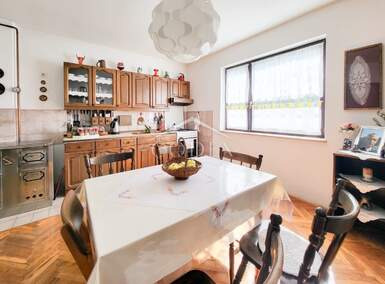 Kuca, Duga Resa, Mrežnički Brig, prodaja, 240000 €, 350 m2