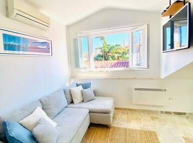 Trosoban stan, Novigrad, prodaja, 205000 €, 47 m2