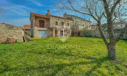 Kuca, Novigrad, prodaja, 250000 €, 150 m2