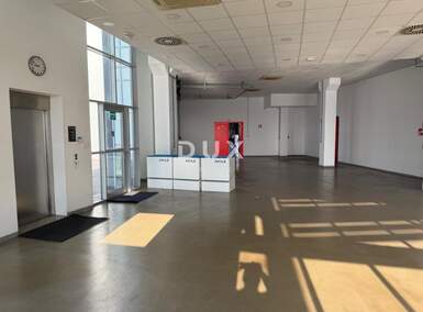 Poslovni prostor, Samobor, Centar, najam, 4200 €, 350 m2