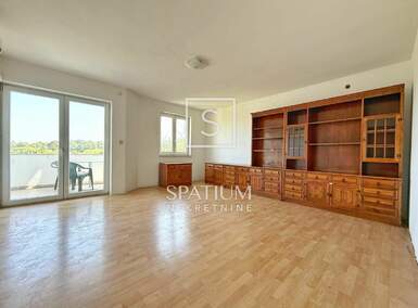 Dvosoban stan, Pula, Vidikovac, prodaja, 178000 €, 61 m2