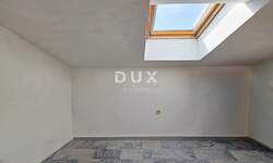 Trosoban stan, Krk, Kornić, prodaja, 260000 €, 54 m2